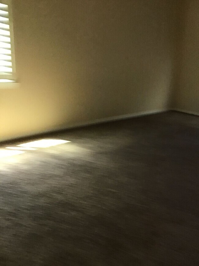 Foto del edificio - Beautiful Home - $200.00 of first month's rent