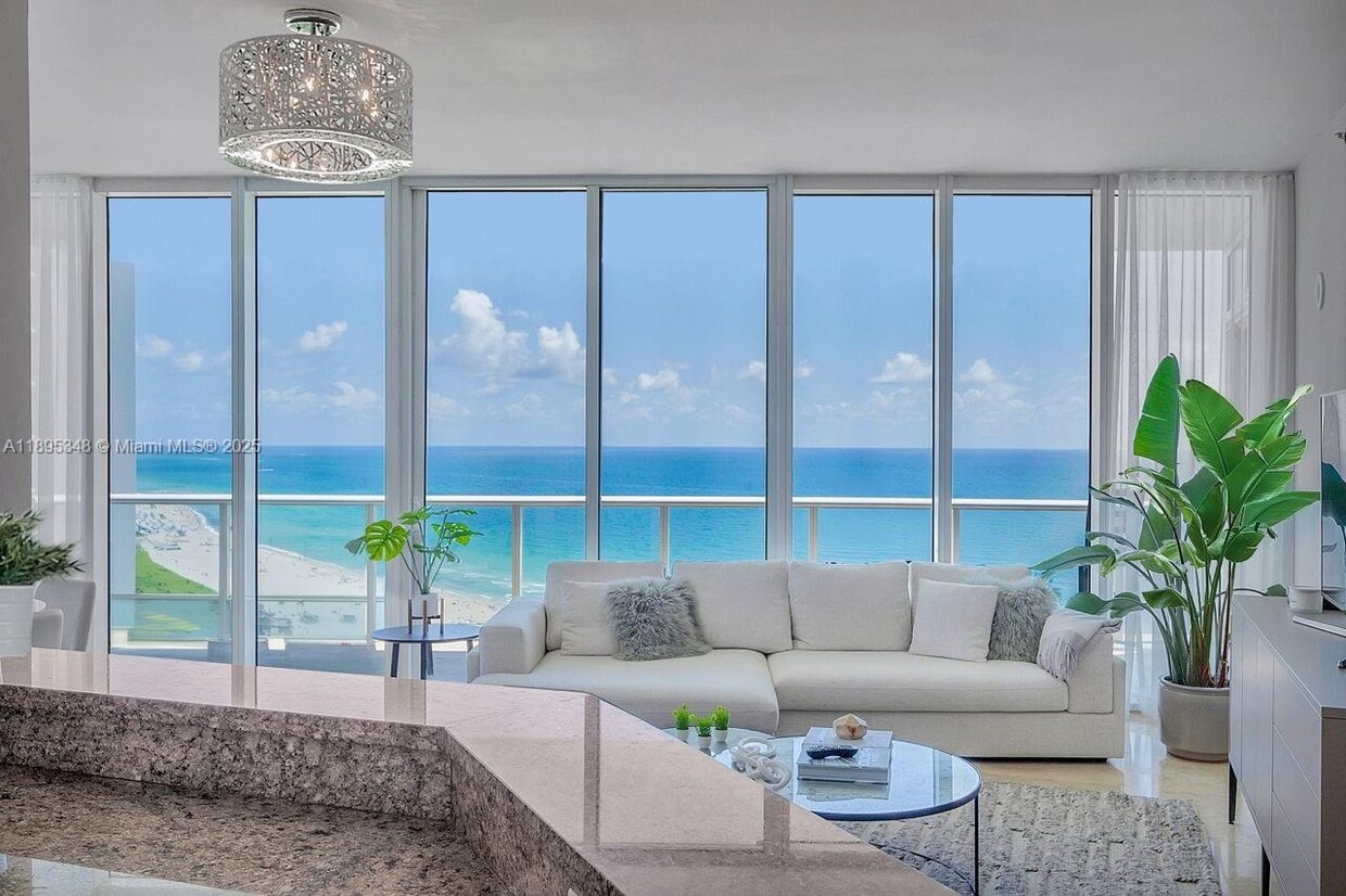 Foto principal - 100 South Pointe Dr