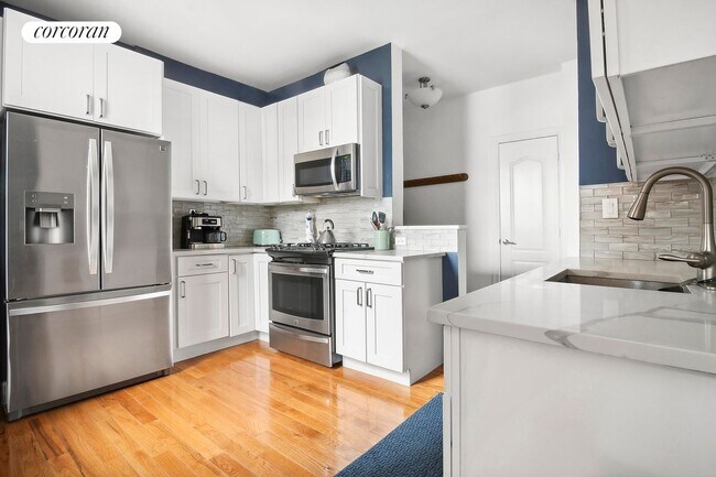 Foto del edificio - 7825 4th Ave