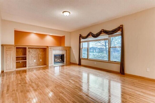 Foto del edificio - 9931 Evergreen Ave N, Brooklyn Park, MN, 5...