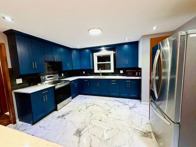 Foto del edificio - 2791 N Forest Rd