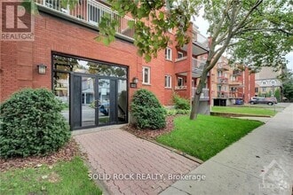 Building Photo - 222-222 Bruyère St