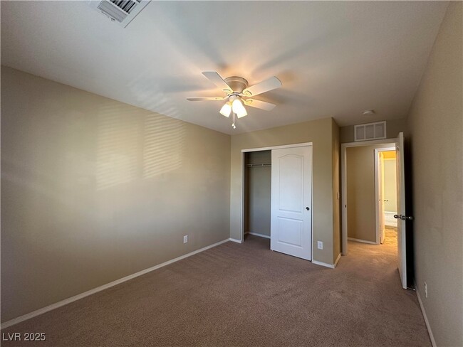 Building Photo - 10606 Sand Mountain Ave