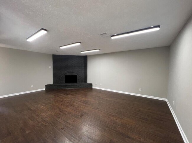 Foto del edificio - 17527 Fieldglen Dr