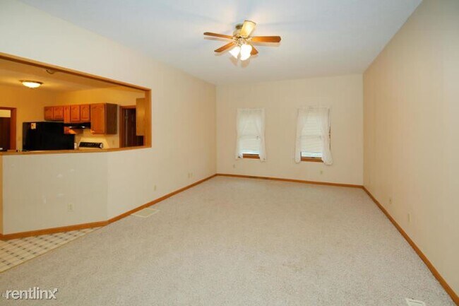 Foto del edificio - 3 br, 2 bath House - 15951 Dutch Settlemen...