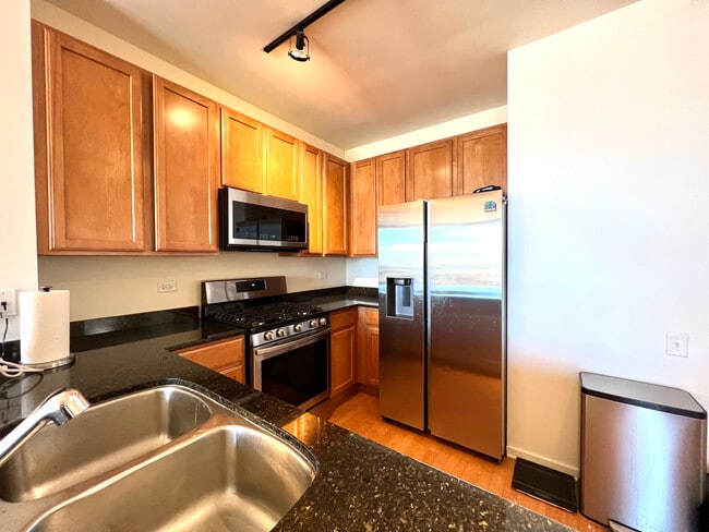 Foto del edificio - 210 S Desplaines St