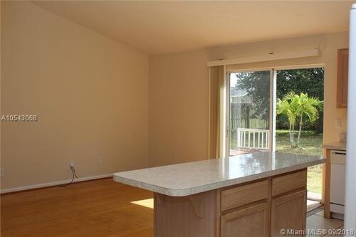 Building Photo - 2743 SW Abelard St
