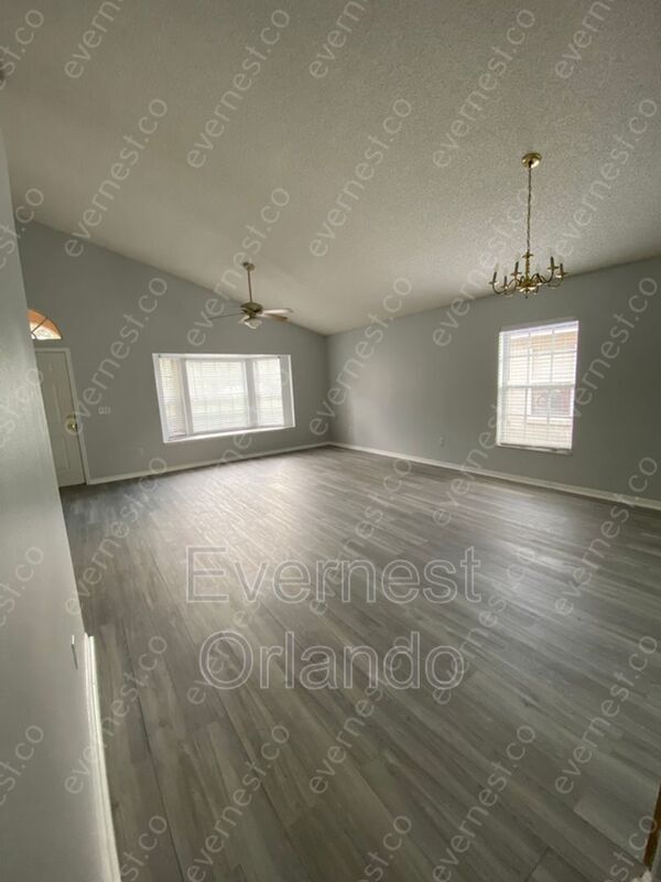 Building Photo - 4312 Willowcrest Ct