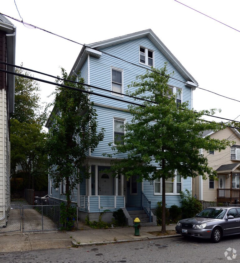 Building Photo - 143-145 Camden Ave