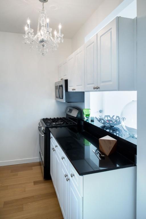 Foto del edificio - 17 Battery Pl