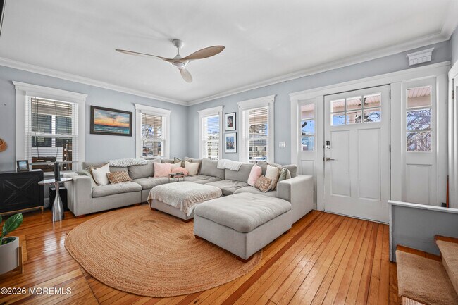 Foto del edificio - 214 Brinley Ave