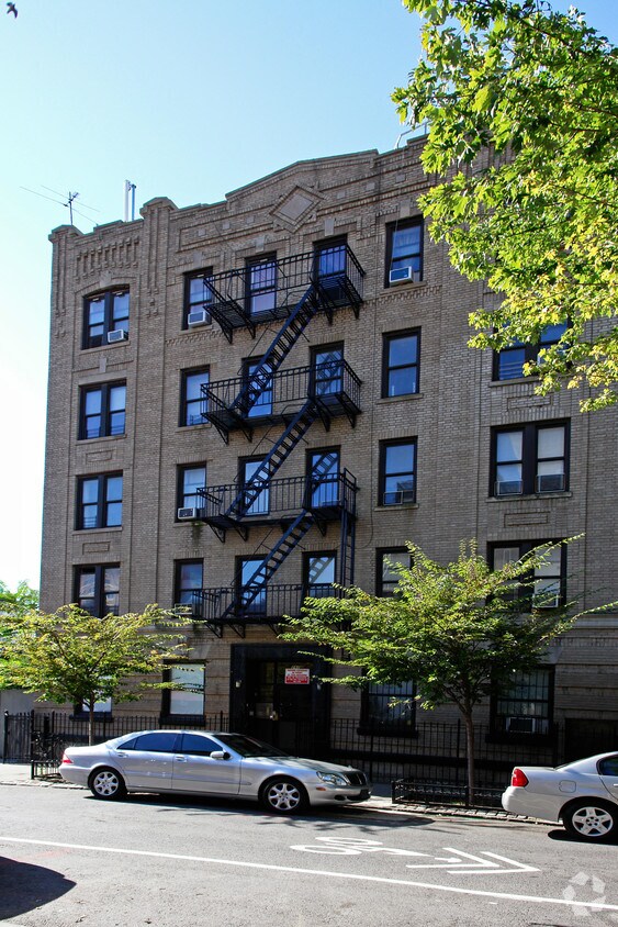 Foto principal - 260 Pacific St