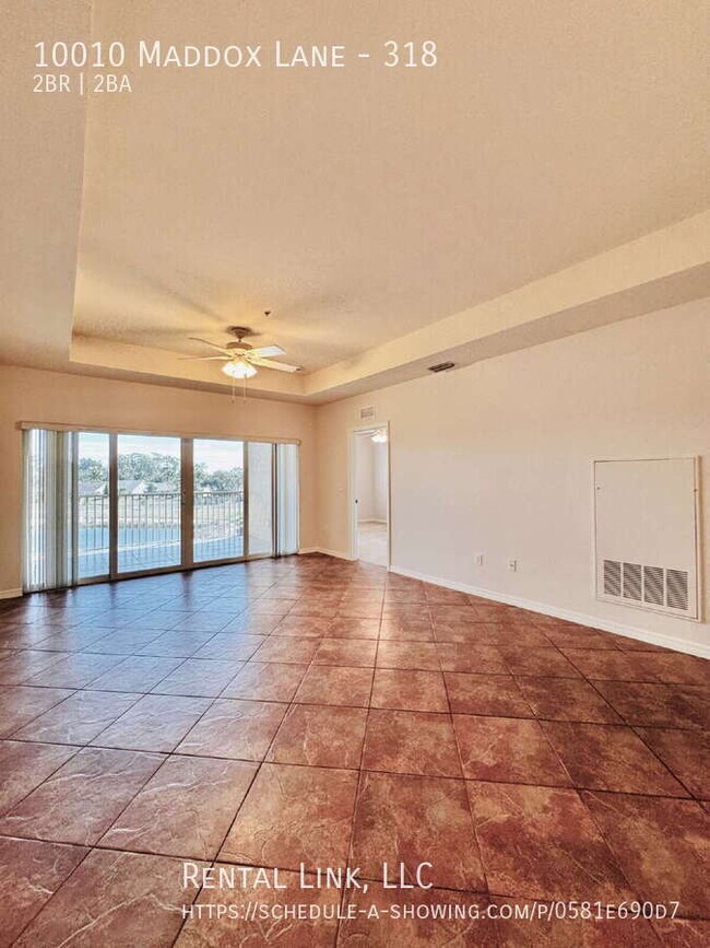 Foto del edificio - 10010 Maddox Ln