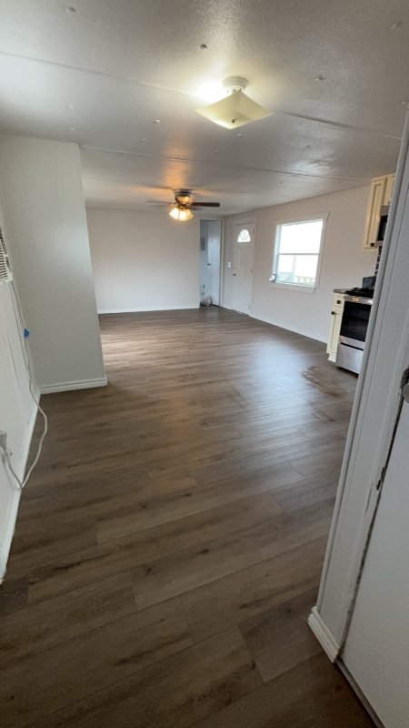 Building Photo - 1716 E Market Ave