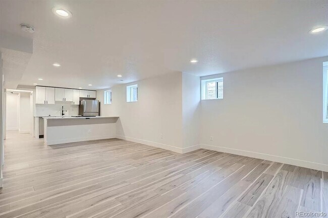 Foto del edificio - 1400 Perry St