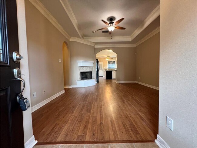 Building Photo - 3306 Wildhawk Dr