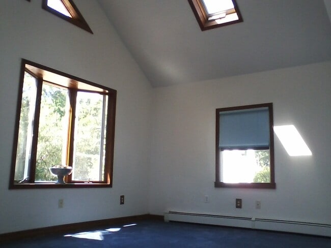 Building Photo - 19 Siracusa Blvd