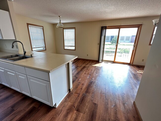 Foto del edificio - 663 Gateway Pl