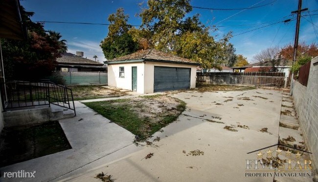Building Photo - 3 br, 2 bath House - 110 Loma Linda Dr