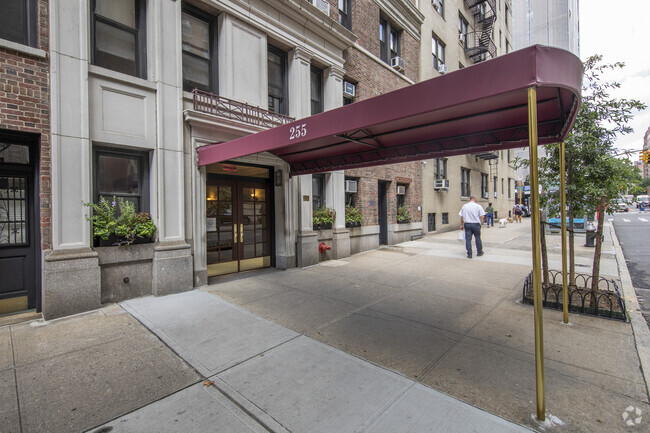 Foto del edificio - 255 W West End Ave