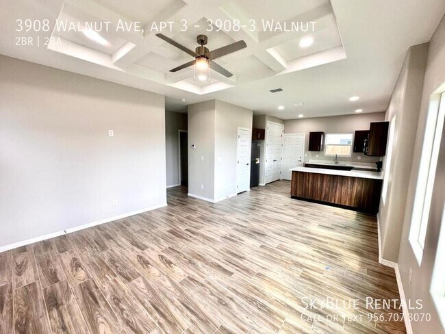 Foto del edificio - 3908 Walnut Ave