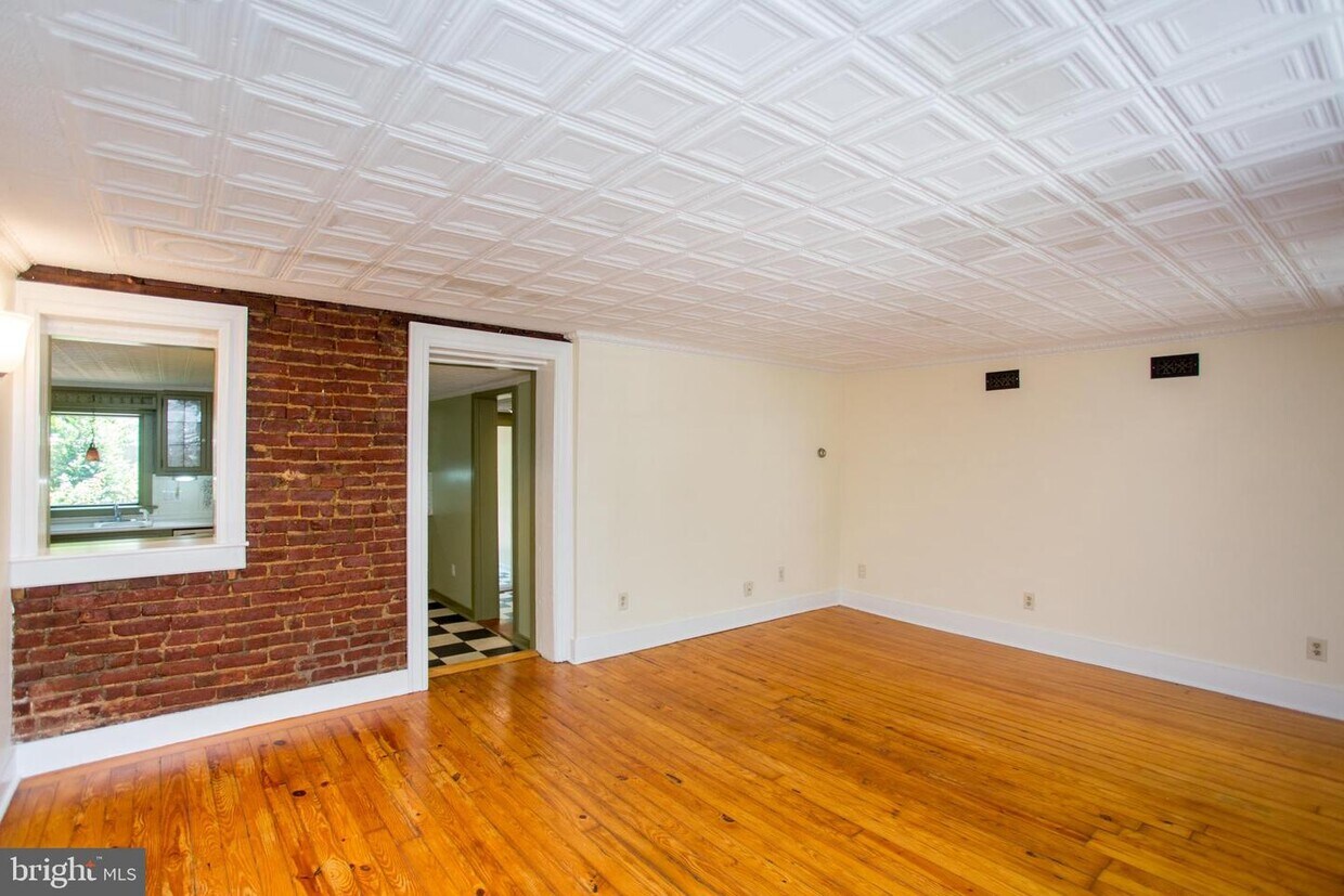 87 York St, Lambertville, NJ 08530 House Rental in Lambertville, NJ