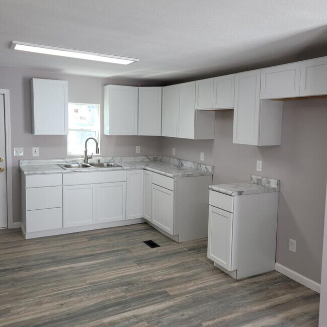 Foto del edificio - 804 Westbourne Ave