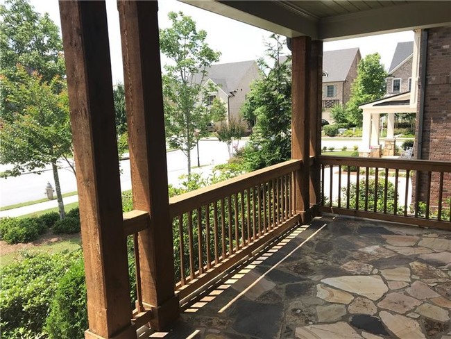 Building Photo - 3489 Brookleigh Ln NE