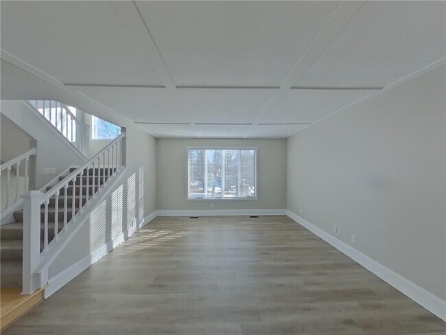 Foto del edificio - 606 Lincoln Dr NE