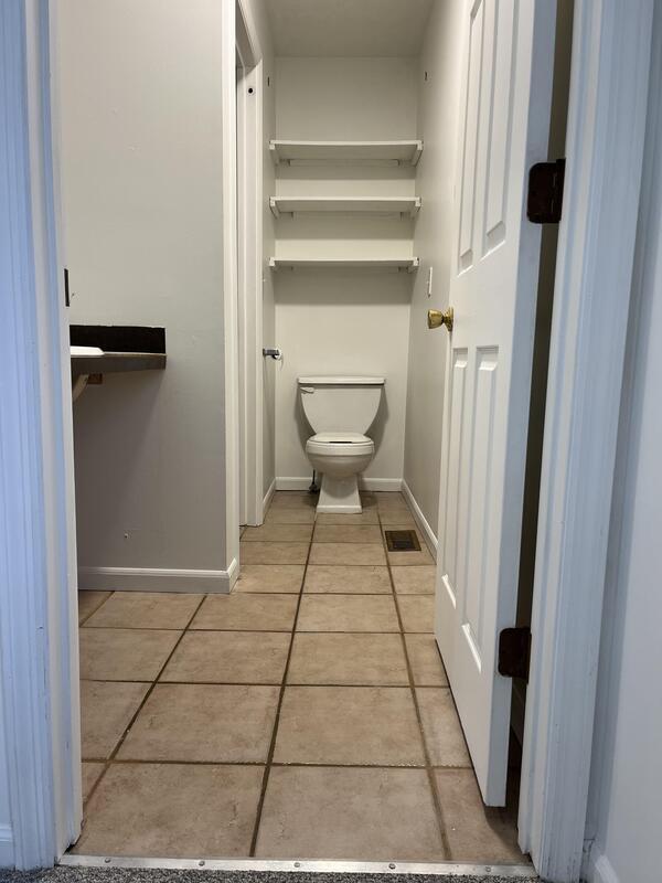 Foto del edificio - 16950 Woodland Dr