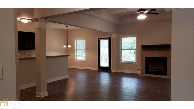 Foto del edificio - 827 Lawrenceville St NW