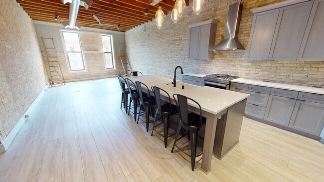 Kitchen. - 334 Main St