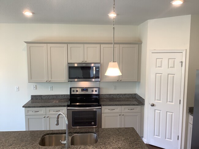 Building Photo - 155 E Jayce Way