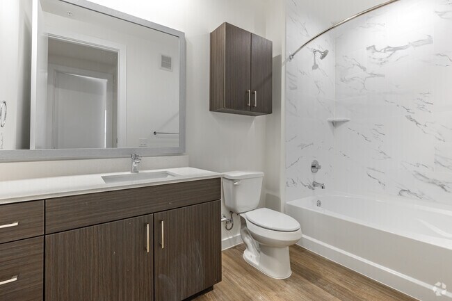 2 habitaciones, 2 baños - 1084 pies cuadrados - Baño - CO/OP Singleton