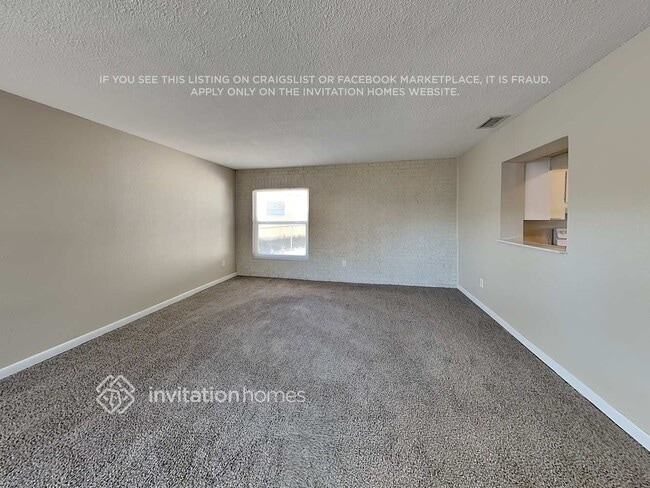 Foto del edificio - 1355 Stratford Dr