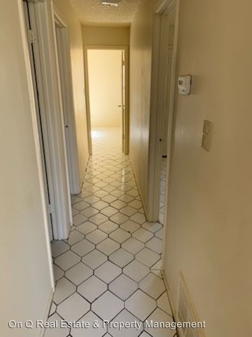 Building Photo - 695 Jill St
