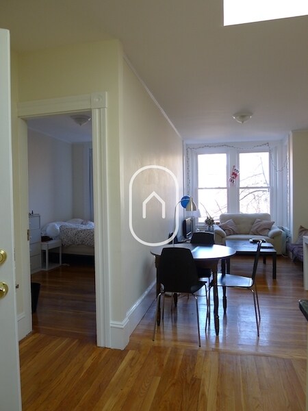 Foto del edificio - 9 Symphony Rd