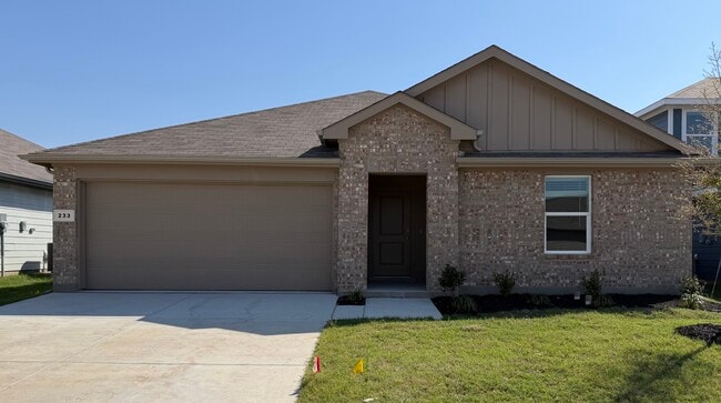 Building Photo - 233 Cal Ford Dr