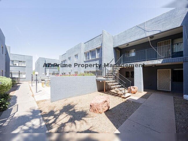Photo - 1808 N  32ND ST UNIT 104, PHOENIX AZ Apartment