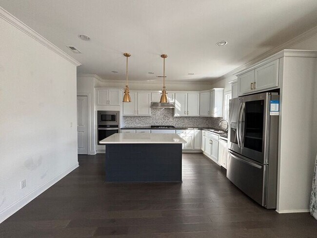 Building Photo - 5942 Amber Vly Ln