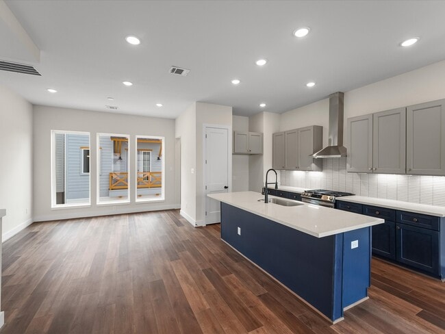 Foto del edificio - 3903 Pinemont Dr
