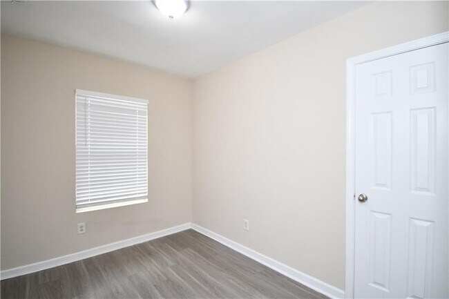 Building Photo - 639 Mill Stone Bluff