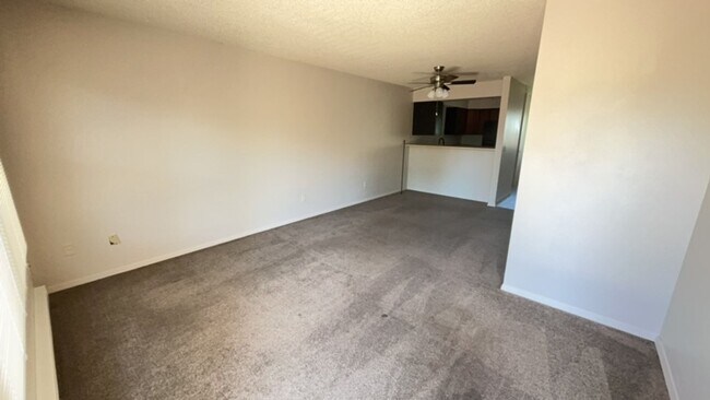 Foto del edificio - 8410 2nd St