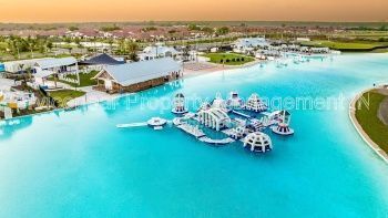 Foto del edificio - 8438 Blue Wave Ln E