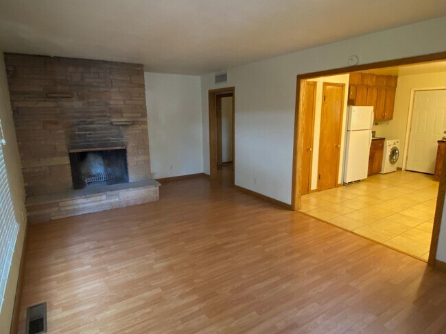 Building Photo - 3401 Smith Ave SE
