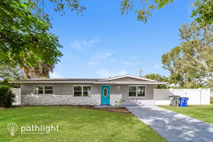 Foto principal - 6524 Converse Street