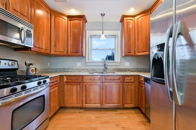 Foto del edificio - 580 E 2nd St