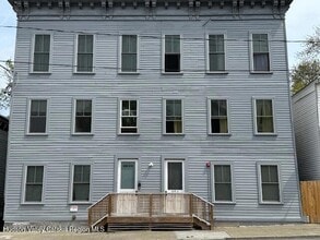 Building Photo - 510 State St