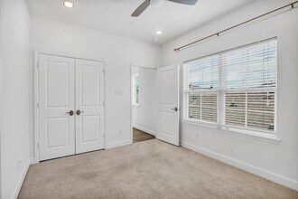 Building Photo - 5521 Petty St