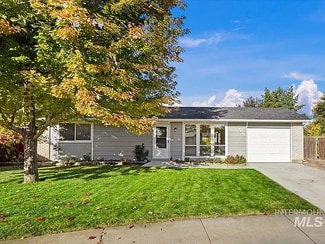 Building Photo - 10994 W Wildrose Ct
